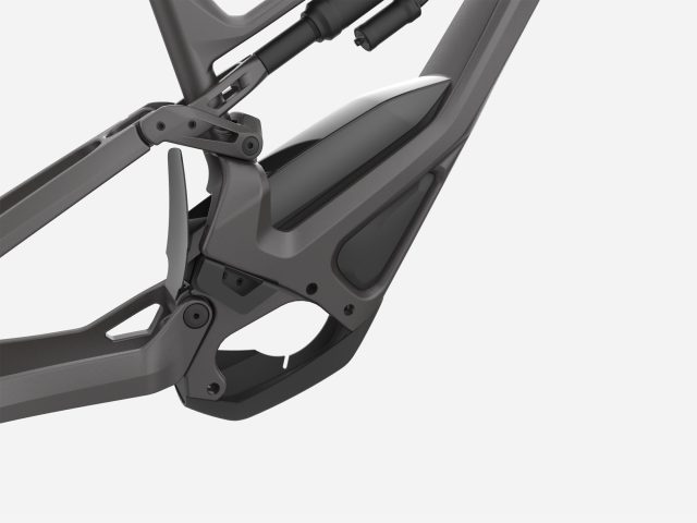 Focus sul cuore del telaio Lapierre Overvolt GLP 2, manca solo l'ultima generazione del motore Bosch Performance CX