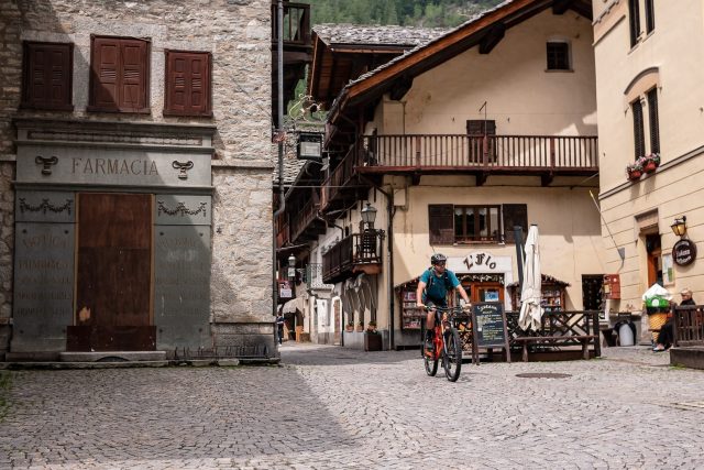 Nel borgo di Gressoney-Saint-Jean