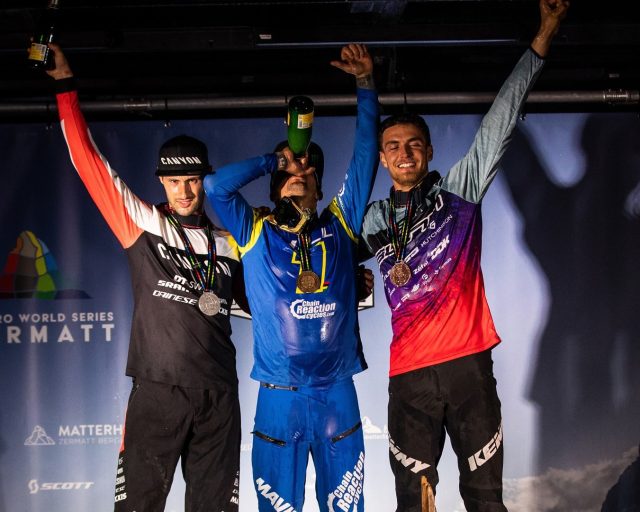 Sam Hill è campione EWS per la terza volta consecutiva