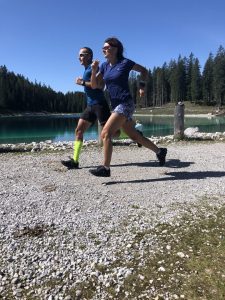 Caterina Vacchi e Simone Centemero durante il recente test della ON Cloudstratus che potete trovare sul #5 di 4running in edicola in questi giorni Caterina Vacchi e Simone Centemero durante il recente test della ON Cloudstratus che potete trovare sul #5 di 4running in edicola in questi giorni