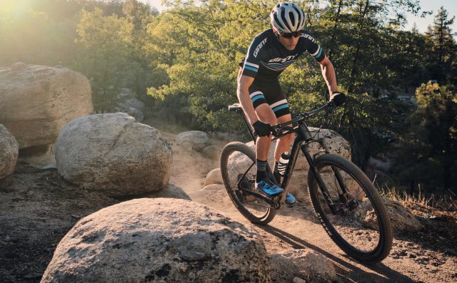 Giant XTC Advanced SL 29 - action