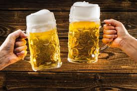 E vogliamo farci mancare una birretta per festeggiare la nostra grande impresa in compagnia dei nostri amici migliori?
