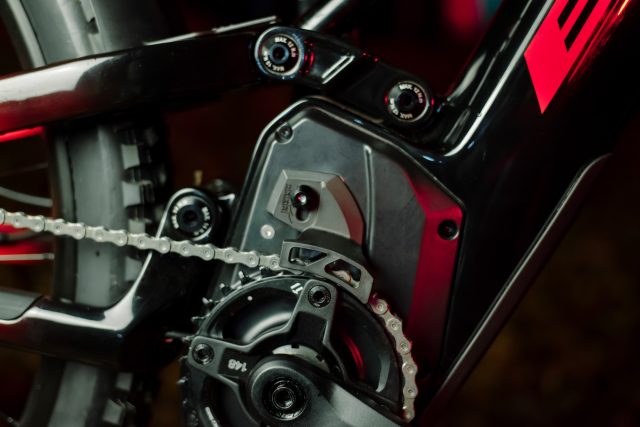 AtomX Carbon - Scocca motore