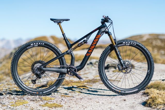 Canyon Neuron CF SLX 9.0 Ltd - 5.999 €