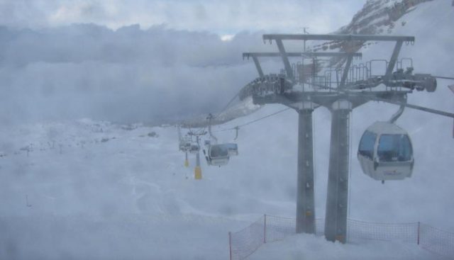 madonna di campiglio caduta albero e sbalzato bambino groste