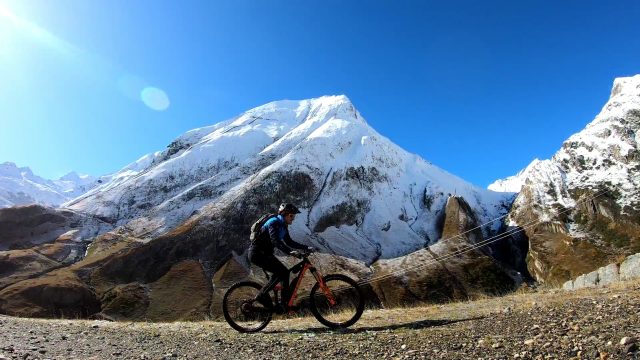 In determinate situazioni, pedalare in inverno a quote elevate è possibile