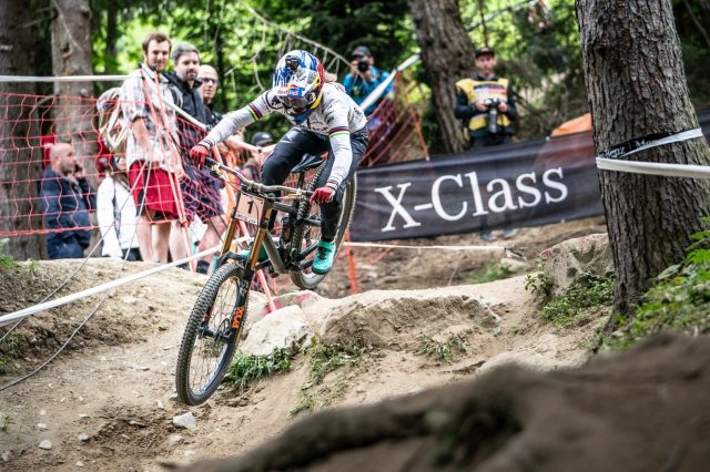 Rachel Atherton in azione a Leogang, Austria, nel 2019