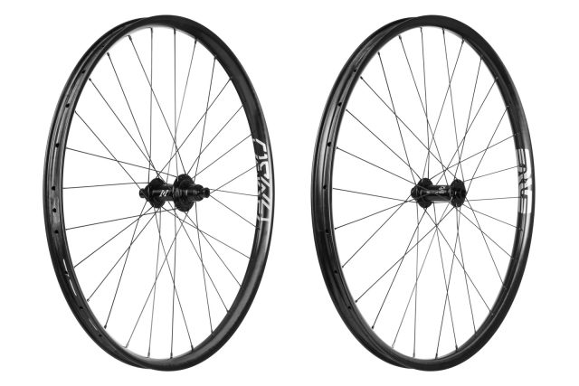 Enve AM30