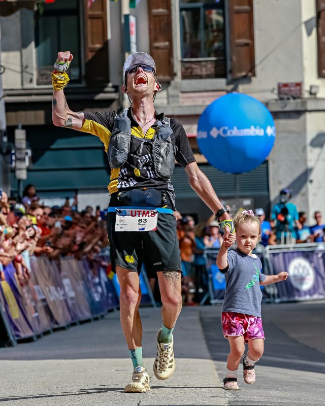 Scotty Hawker, 3° posto finale all' UTMB del 2019 a Chamonix. Correre nella Fase 2 non comprende ancora l'organizzazione di eventi sportivi del nostro settore. Quanto dovremo ancora aspettare?