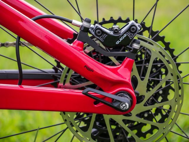 Trek Slash 9.7 - freno posteriore