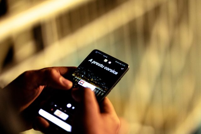 A prestu Corsica - smartphone