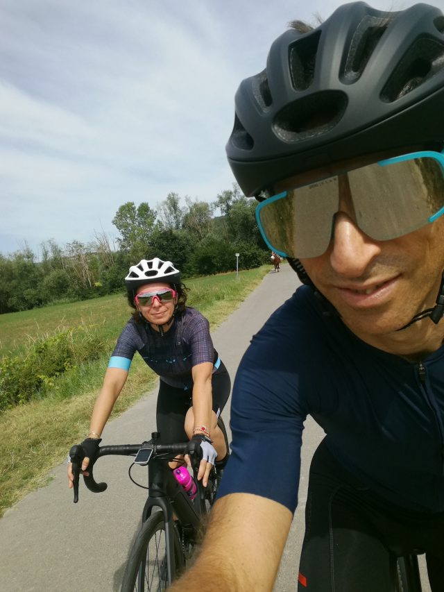Sena R1 Evo il casco che è sempre connesso