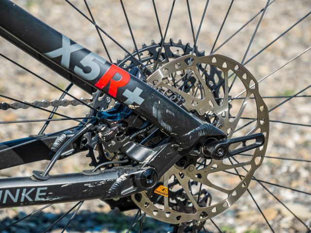 Brinke X5R+ Race test - freno