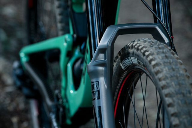 Rock Shox Zeb - monolite