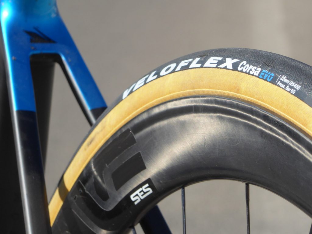Veloflex Corsa Evo vs Corsa Evo TLR il test - 4bicycle