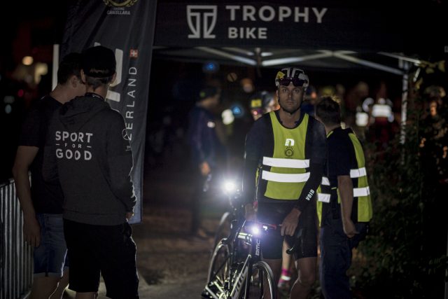 Chasing Cancellara Zurigo Zermatt spettacolare
