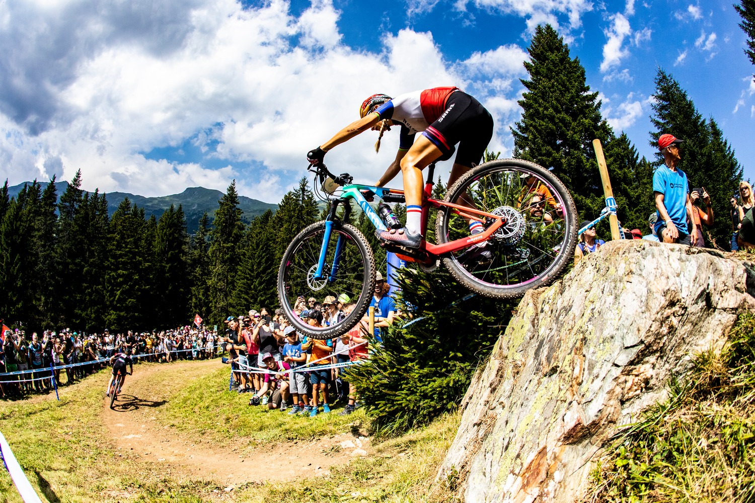 Canyon Lux MY21 full da XC sempre più veloce - 4ActionSport