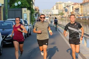 Daniele Milano ieri in azione insiema a Steano Baldini e Carlotta Monntanera di RunningCharlotte.it