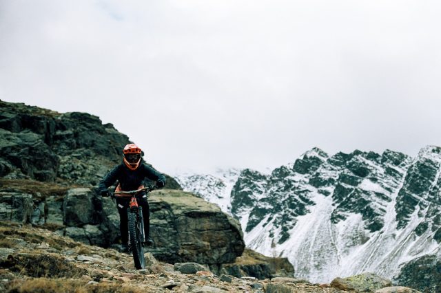 Fall without Falling photogallery ode al riding autunnale - 15