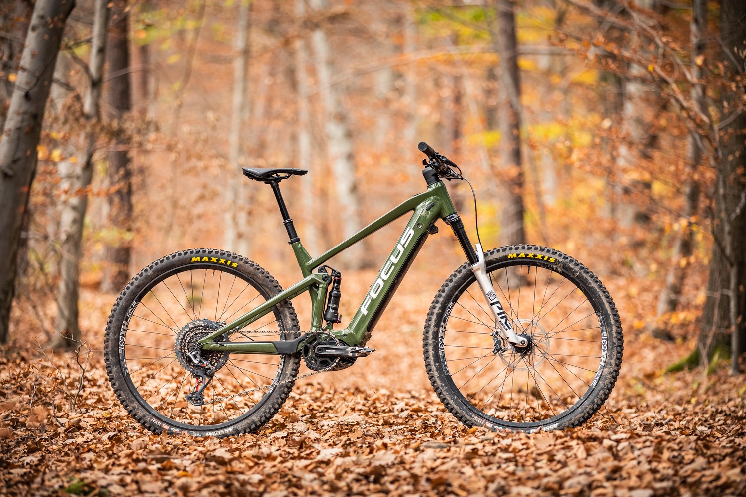 Focus Thron2 7.11 eBike personalizzata per il Natale - 4ActionSport