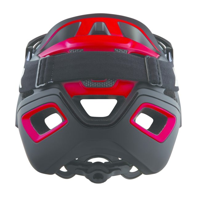 Lazer Jackal - back w/ goggle
