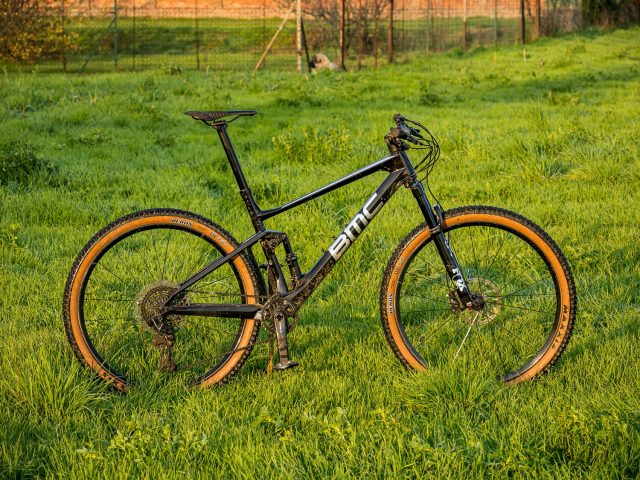 BMC Fourstroke 01 LT One - lato