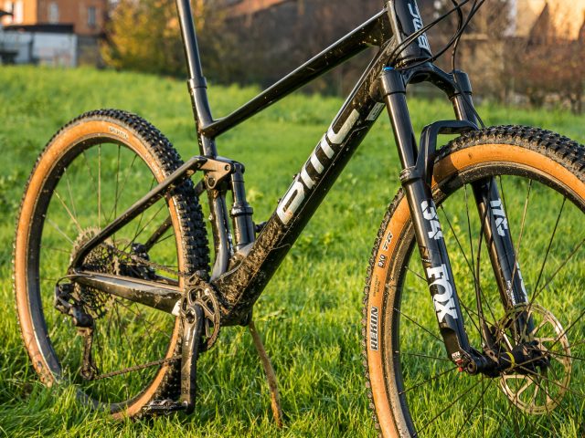 BMC Fourstroke 01 LT One - still 01