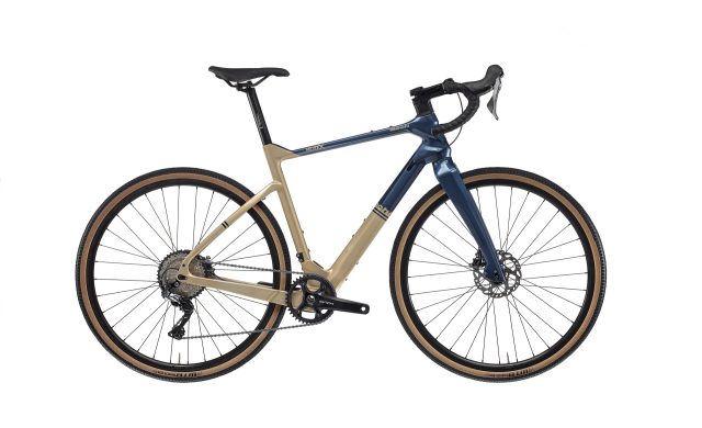 Bianchi Arcadex: bici gravel con un frame leggero