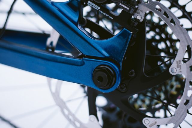 BH iLynx Race Carbon - Split Pivot