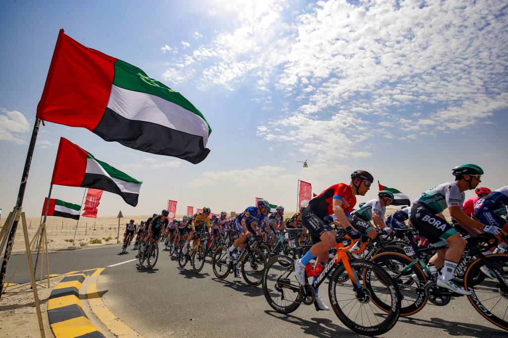 UAE Tour 2021 La bicicletta e quelle vibrazioni sull'avantreno