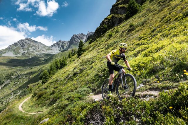 Allenamento in casa per MTB parte 1 - action