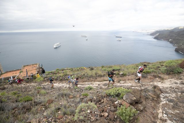 Una spettacolare immagine che rievoca l'incredibile percorso della Transgrancanaria 360°
