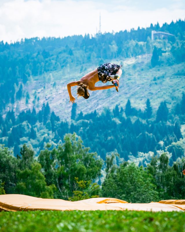 valelluna freeski