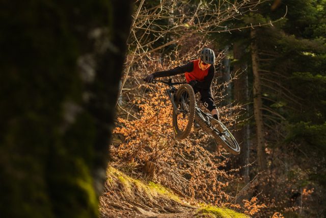 Nino Schurter & Bosch - action 01