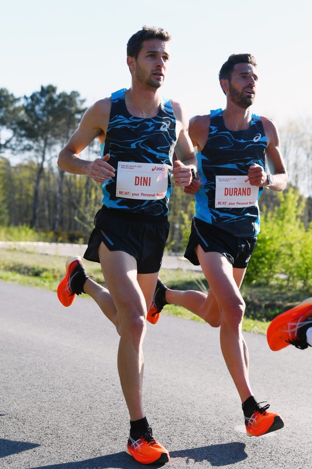 Samuele Dini in piena azione durante la ASICS BE(AT) Your Personal Best