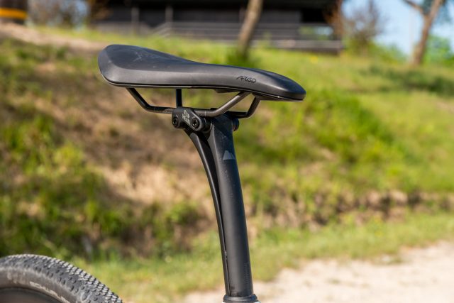 vcls 2.0 seat-post canyon