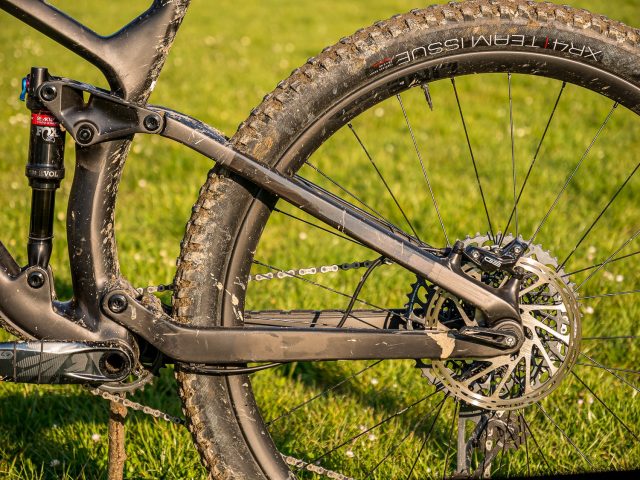 Trek Fuel EX 9.8 GX test - carro