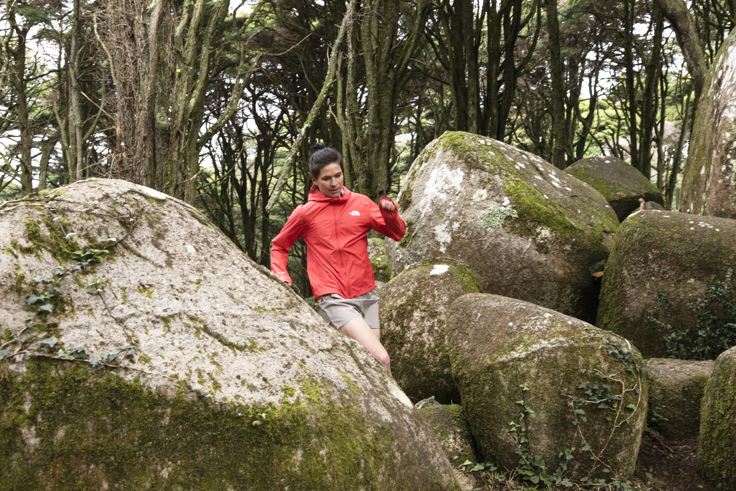 The North Face Trail Light è la nuova Collezione ispirata alla campagna “NEVER STOP”, ideata per celebrare le donne che ogni giorno si mettono alla prova e superano i propri limiti, orgogliose di fare la differenza e di aprire nuove strade che altri potranno seguire. The North Face Trail Light è la nuova Collezione ispirata alla campagna “NEVER STOP”, ideata per celebrare le donne che ogni giorno si mettono alla prova e superano i propri limiti, orgogliose di fare la differenza e di aprire nuove strade che altri potranno seguire.