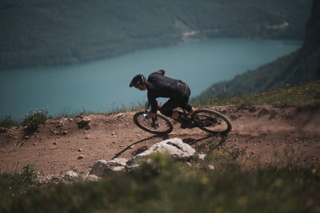 Prepararsi per i bike park - riding 03