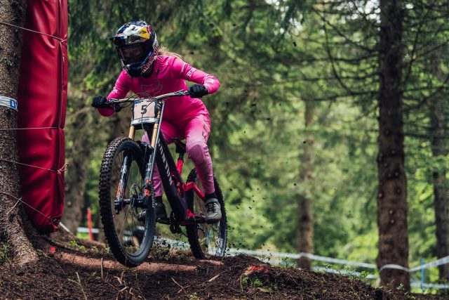 World Cup DH Les Gets 2021 - Seagrave gara