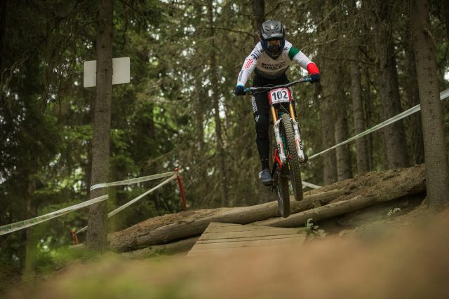 iXS European DH Pila - 08