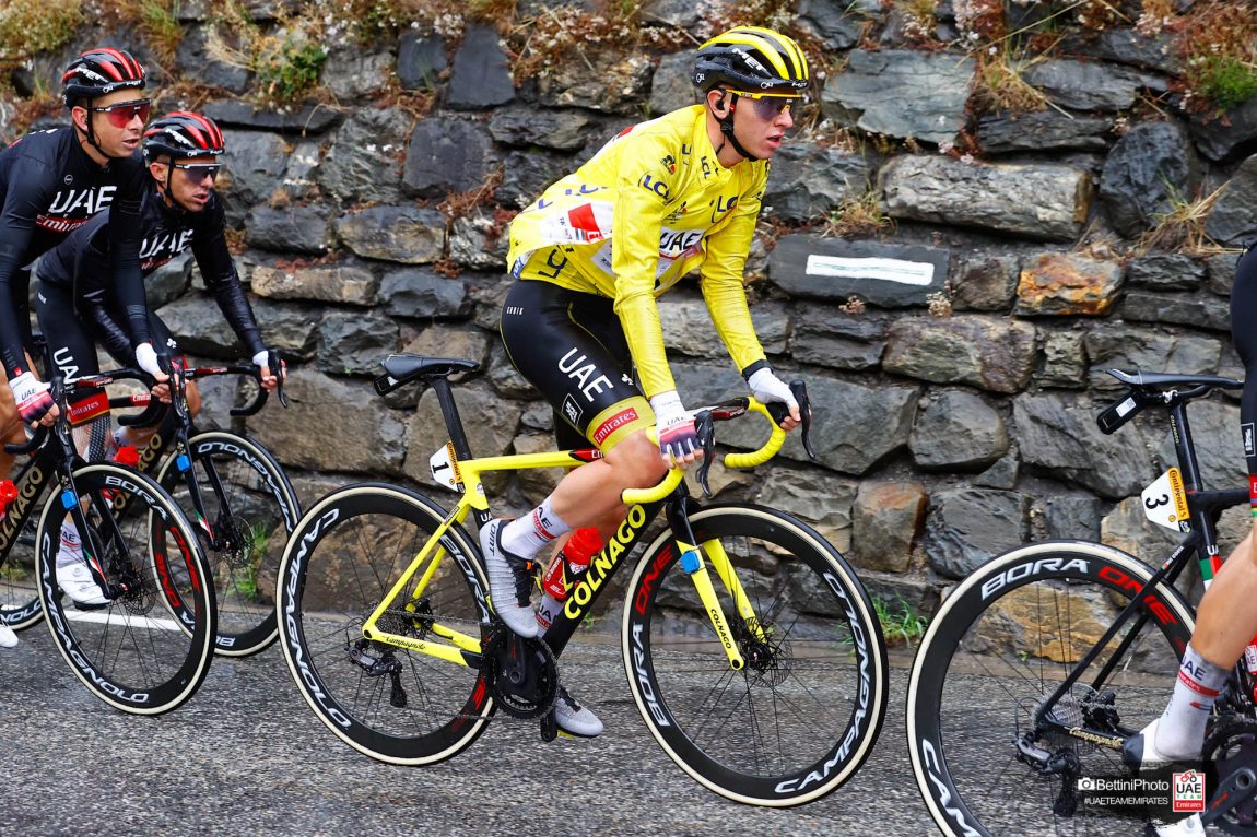 Tour de France 2021 Tadej Pogacar, pedalare alla vecchia maniera