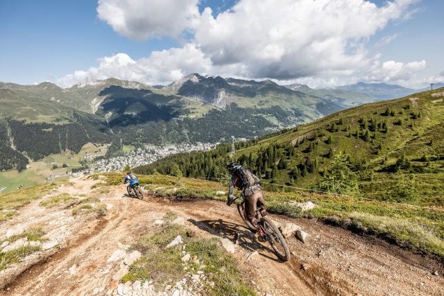 Singletrack World Record DH Davos Klosters - 11