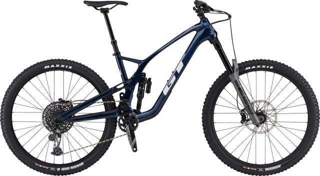GT Force Carbon Pro LE
