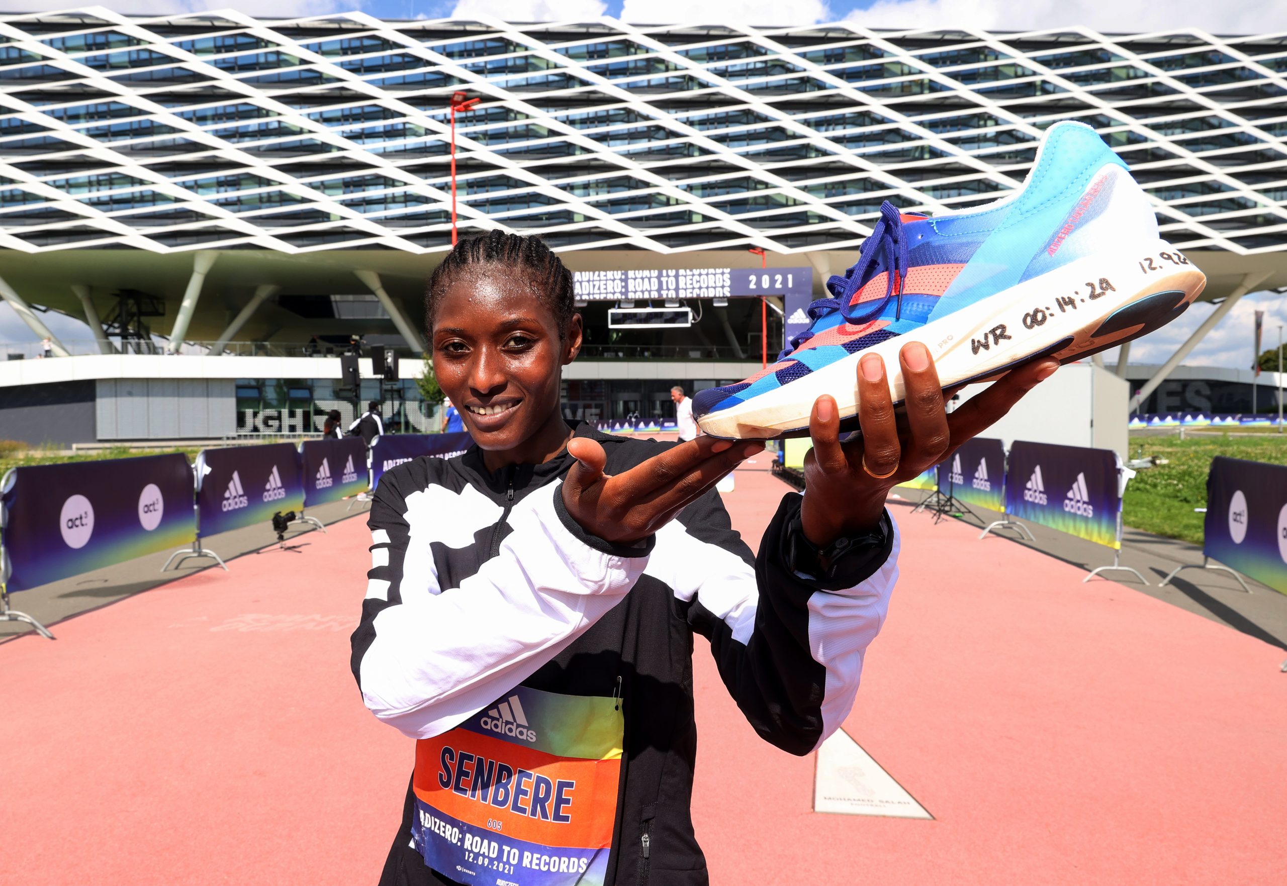 ADIDAS ADIZERO ROAD TO RECORDS, nuovi record mondiali! 4ActionSport