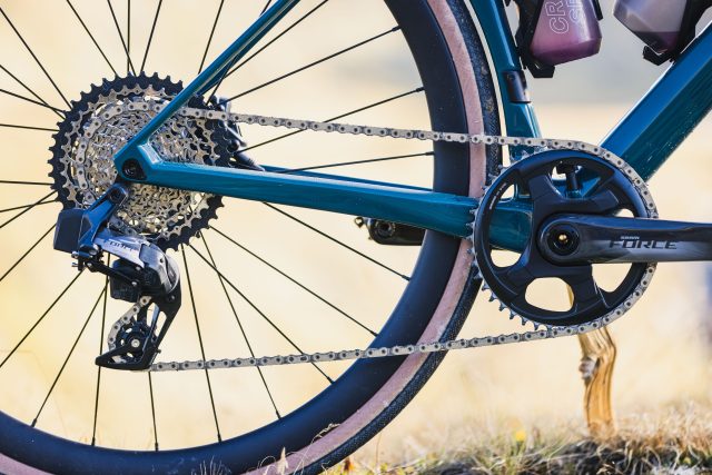 BMC Roadmachine X, road e gravel all'italiana