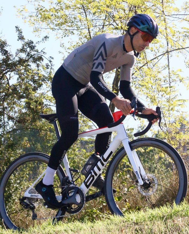 UYN Naked Full Carbon, come una "pantofola"