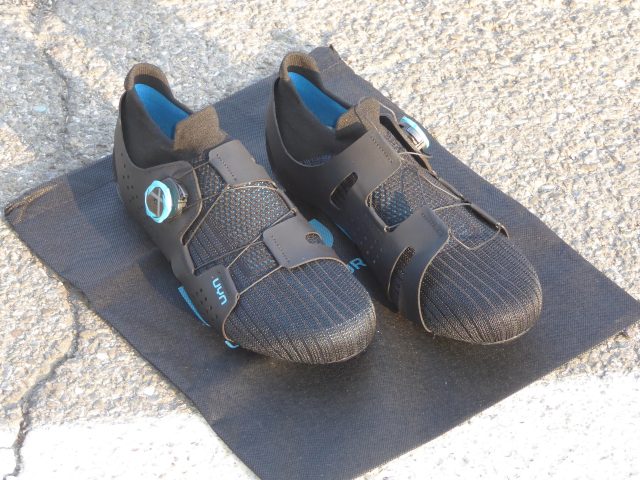 UYN Naked Full Carbon, come una "pantofola"