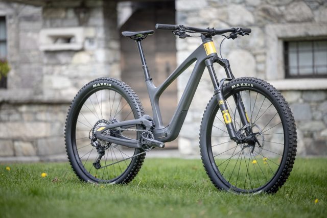 Bold Linkin 150 Pro 2022 - lifestyle