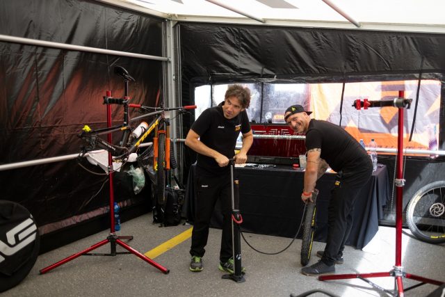Team Trek Pirelli ITW - meccanici